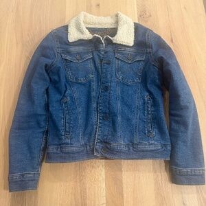 Wrangler Sherpa Trucker Denim Jean Jacket, M
